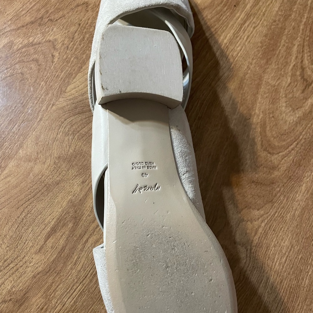 Marsell Women's Beige Clogs - Picture 9 of 10